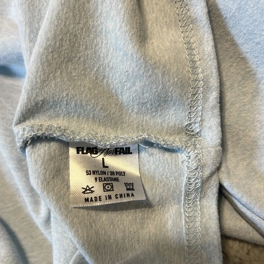 Flag nor fail women’s crop top/ sweat pant set baby blue - Picture 7 of 16
